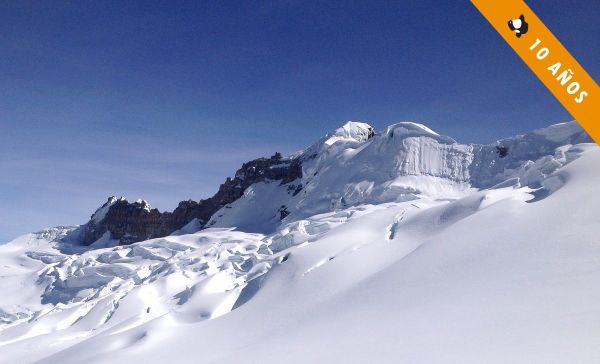 Glaciar de los Ritacuba bajo la pared oeste del Ritacuba Negro